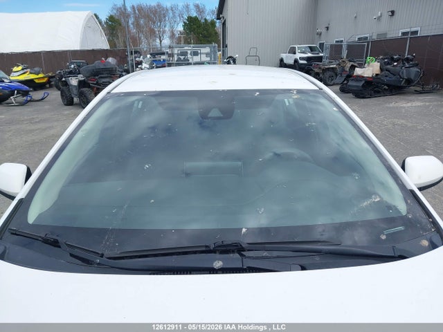 5YFBPRBE7LP010133 Toyota COROLLA LE