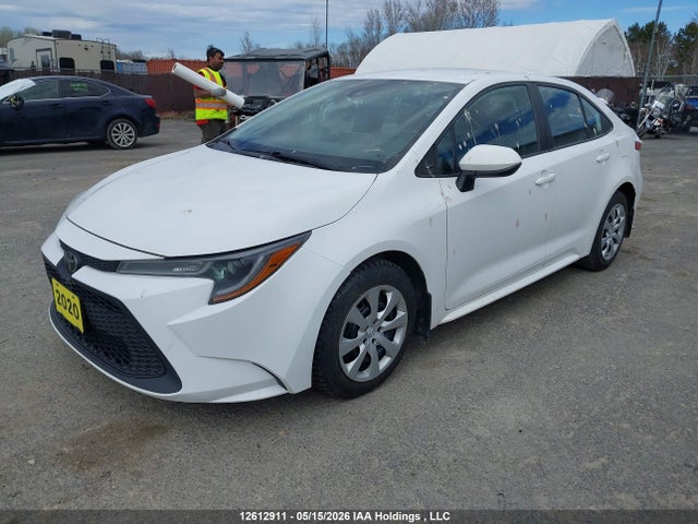 5YFBPRBE7LP010133 Toyota COROLLA LE