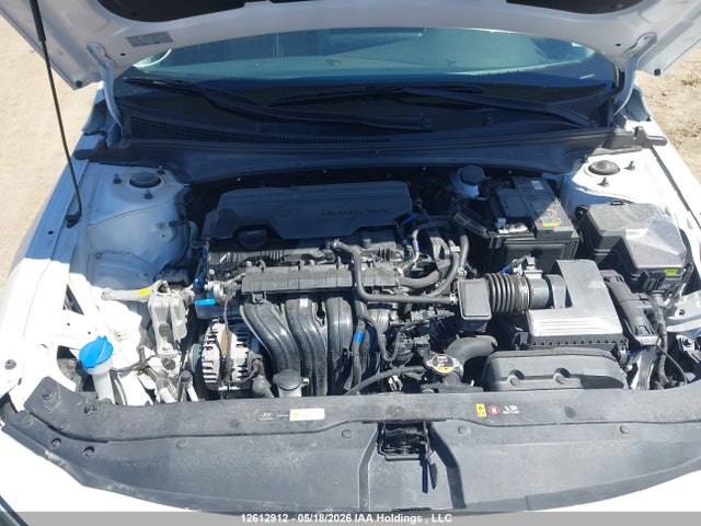 KMHLM4DG5SU028299 Hyundai Elantra Preferred With Tech Package