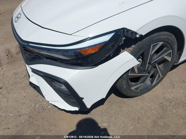 KMHLM4DG5SU028299 Hyundai Elantra Preferred With Tech Package