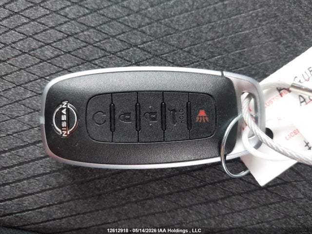 JN8BT3BBXSW156566 Nissan Rogue Sv/rock Creek