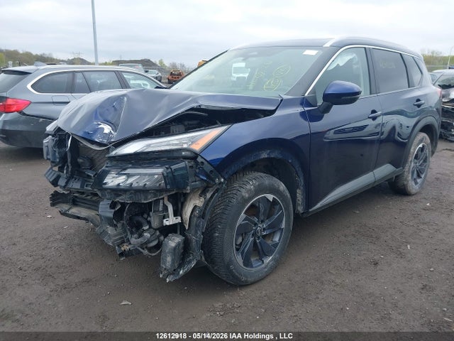 JN8BT3BBXSW156566 Nissan Rogue Sv/rock Creek