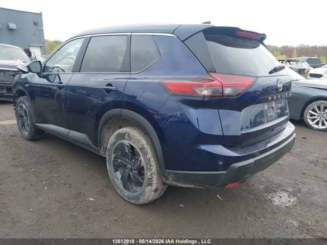 JN8BT3BBXSW156566 Nissan Rogue Sv/rock Creek