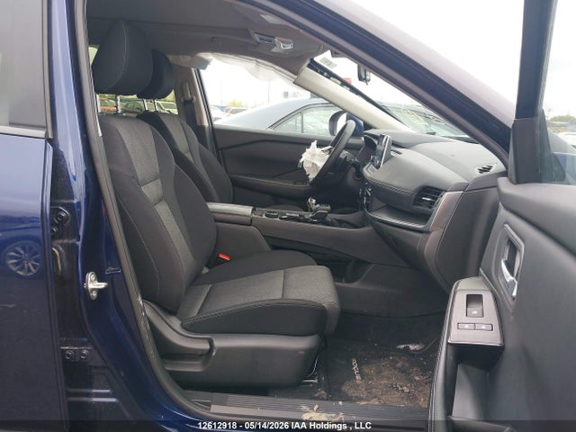 JN8BT3BBXSW156566 Nissan Rogue Sv/rock Creek