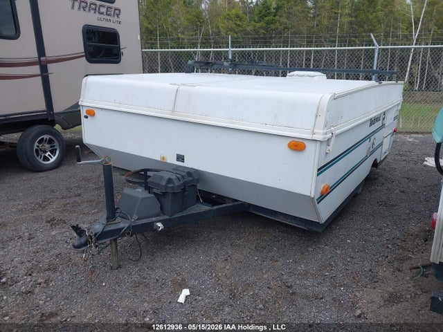 1998 Rockwood Travel Trailer მანქანა იყიდება აუქციონზე, vin: 4X4CFM413WD054796, აუქციონის ნომერი: 12612936