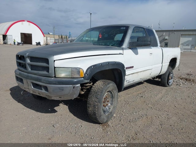 2002 Dodge Ram 2500 St მანქანა იყიდება აუქციონზე, vin: 3B7KF23642M313913, აუქციონის ნომერი: 12612970