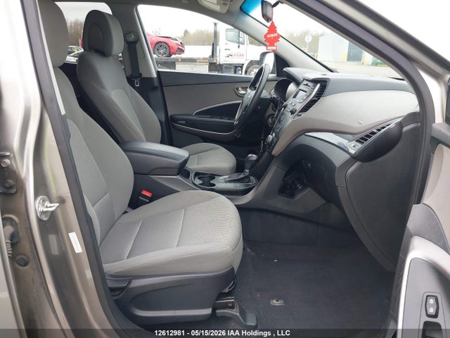 5XYZT3LB8FG293002 Hyundai Santa Fe Sport 2.4 Base