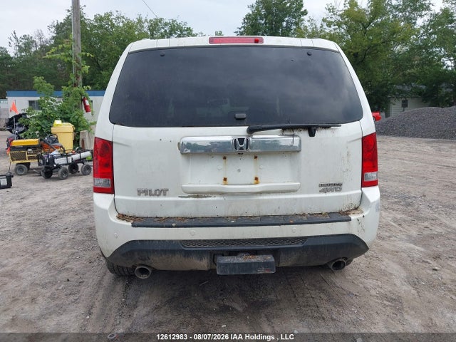 Продажа на аукционе авто 2013 Honda Pilot Touring, vin: 5FNYF4H90DB503045, номер лота: 12612983