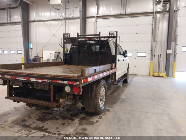 Продаж на аукціоні авто 2021 Ford F350, vin: 1FT8W3B68MED64065, номер лоту: 12613009