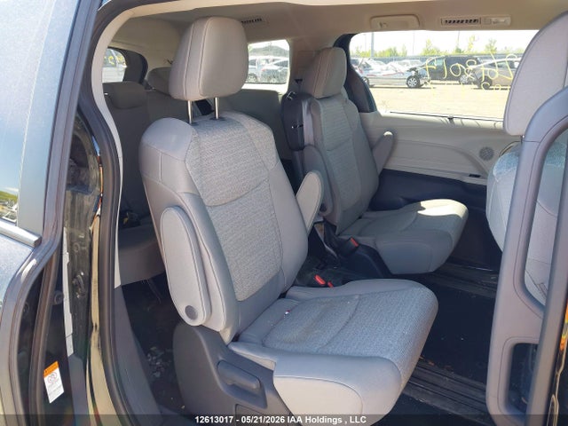 Продаж на аукціоні авто 2024 Toyota Sienna Le/xse/limited/platinum, vin: 5TDGSKFC0RS123426, номер лоту: 12613017
