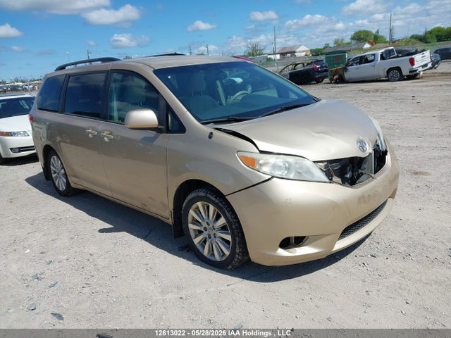 2011 Toyota Sienna Le 7 Passenger მანქანა იყიდება აუქციონზე, vin: 5TDJK3DC6BS017499, აუქციონის ნომერი: 12613022