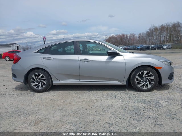 Aukcja sprzedaży 2018 Honda Civic Lx, vin: 2HGFC2F65JH043255, numer aukcji: 12613045