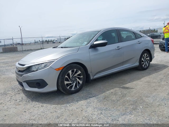 Aukcja sprzedaży 2018 Honda Civic Lx, vin: 2HGFC2F65JH043255, numer aukcji: 12613045