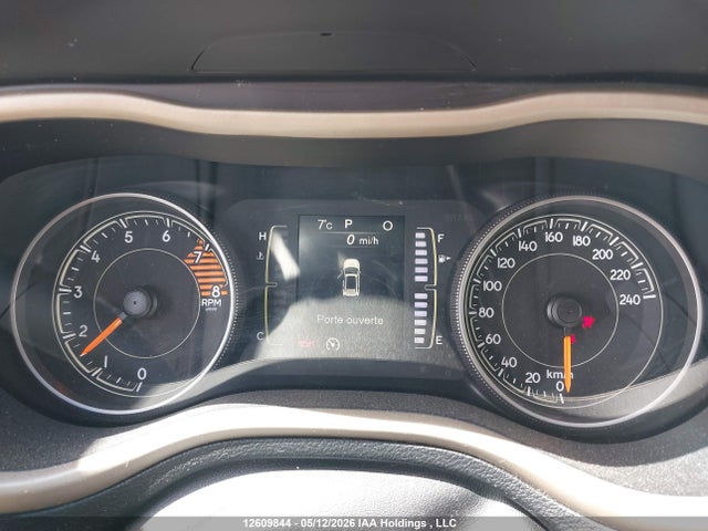 1C4PJMAS8HW638556 Jeep Cherokee Sport