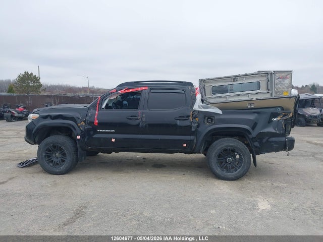 5TFCZ5AN9HX075681 Toyota Tacoma Sr5/trd Off Road/trd Sport