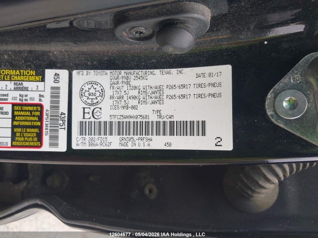 5TFCZ5AN9HX075681 Toyota Tacoma Sr5/trd Off Road/trd Sport