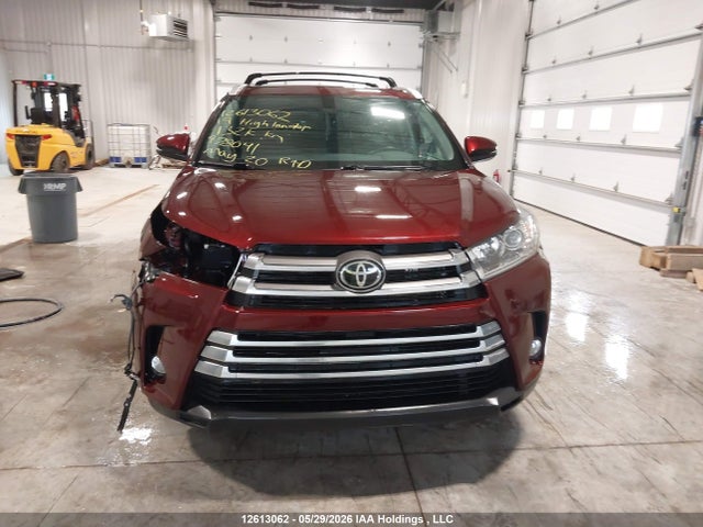 2019 Toyota Highlander Se/xle მანქანა იყიდება აუქციონზე, vin: 5TDJZRFH9KS978041, აუქციონის ნომერი: 12613062