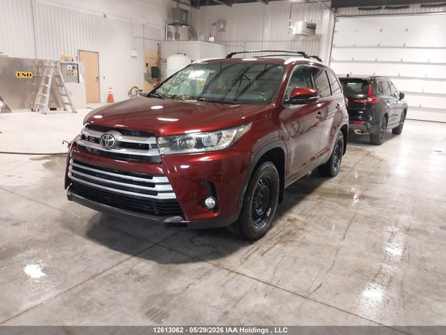 2019 Toyota Highlander Se/xle მანქანა იყიდება აუქციონზე, vin: 5TDJZRFH9KS978041, აუქციონის ნომერი: 12613062