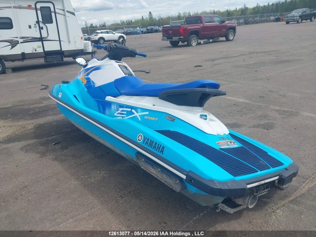 Yamaha Vx Crusier Wave Runner 2024 YAMA4105B424 Image 3