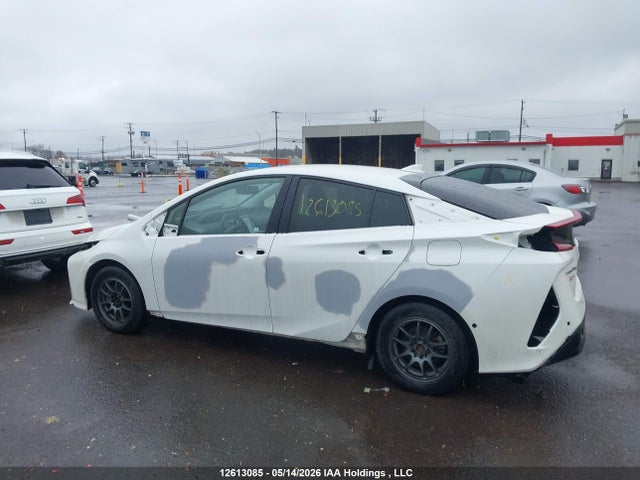 12613085 :رقم المزاد ، JTDKARFP7L3153251 vin ، 2020 Toyota Prius Prime Le/xle/limited مزاد بيع