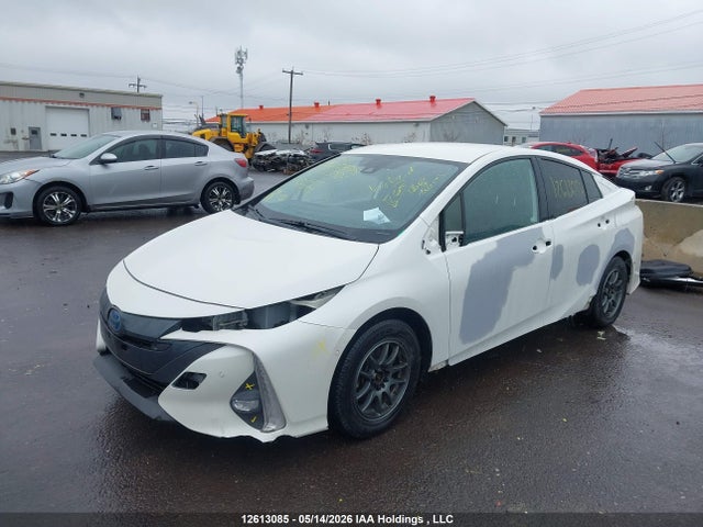 12613085 :رقم المزاد ، JTDKARFP7L3153251 vin ، 2020 Toyota Prius Prime Le/xle/limited مزاد بيع