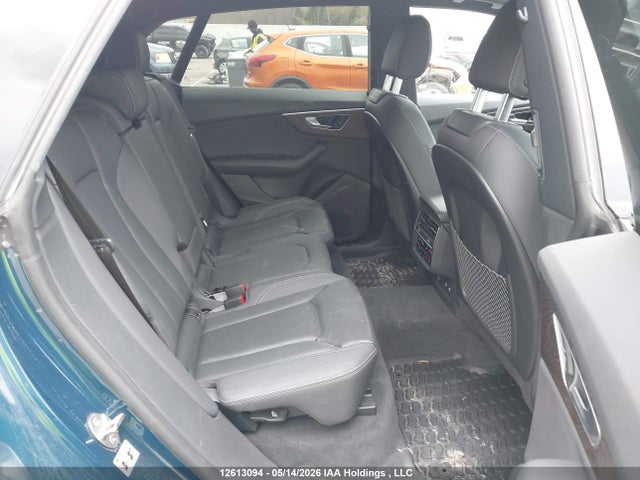 12613094 :رقم المزاد ، WA1DVAF1XLD015489 vin ، 2020 Audi Q8 مزاد بيع