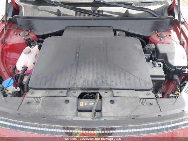 2024 Hyundai Kona Electric Preferred მანქანა იყიდება აუქციონზე, vin: KM8HC3A69RU005889, აუქციონის ნომერი: 12613099