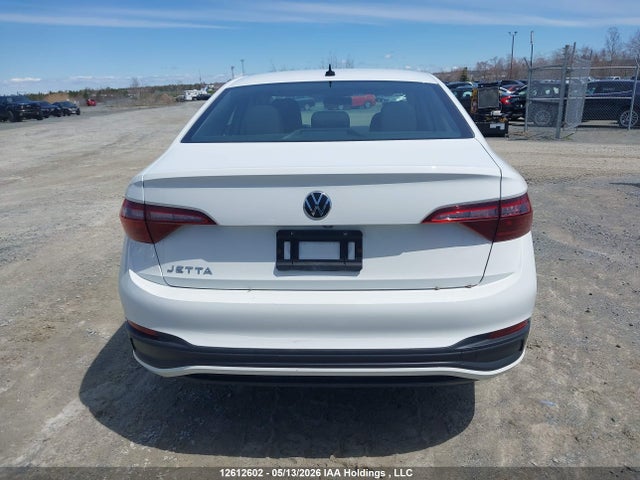 3VWCM7BU3NM031092 Volkswagen Jetta Trendline