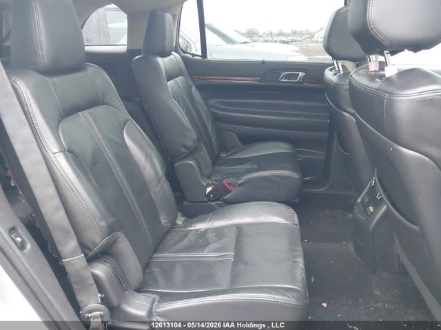 Lincoln MKT 2014 2LMHJ5AT8EBL56756 Image 8
