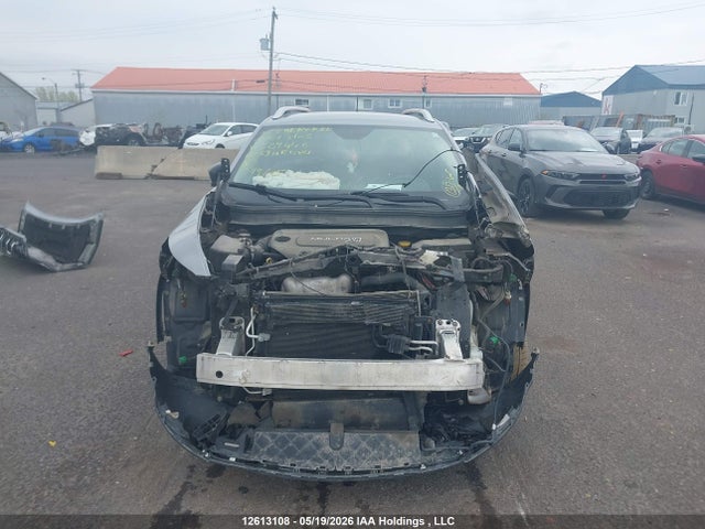 1C4PJLAB8FW589446 Jeep Cherokee Sport