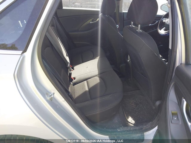 KMHH35LE3JU007657 Hyundai ELANTRA GT