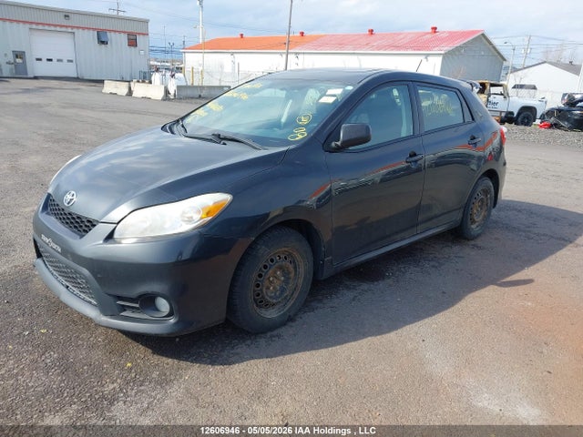 12606946 :رقم المزاد ، 2T1KU4EE1BC644480 vin ، 2011 Toyota Matrix مزاد بيع