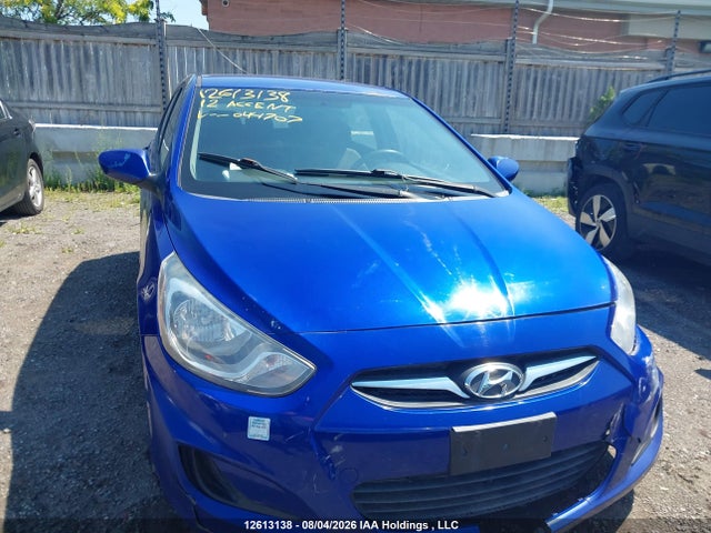 12613138 :رقم المزاد ، KMHCT5AE1CU044707 vin ، 2012 Hyundai Accent Gl مزاد بيع