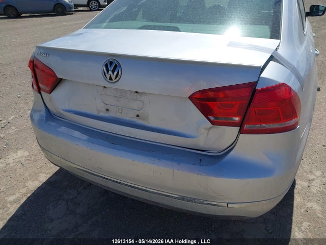 12613154 :رقم المزاد ، 1VWCH7A31DC119930 vin ، 2013 Volkswagen Passat 2.5l Highline مزاد بيع