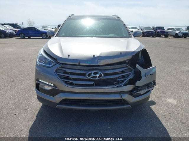 5XYZUDLB4HG472742 Hyundai Santa Fe Sport 2.4 Se