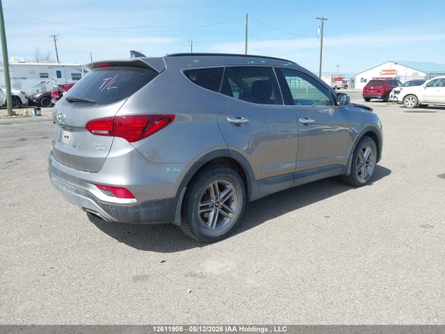 5XYZUDLB4HG472742 Hyundai Santa Fe Sport 2.4 Se