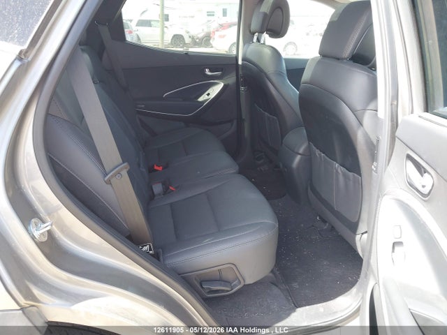 5XYZUDLB4HG472742 Hyundai Santa Fe Sport 2.4 Se