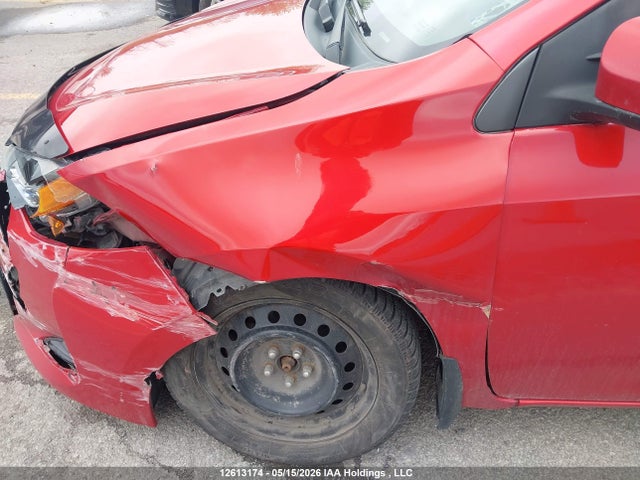 Toyota Corolla 2018 2T1BURHE0JC074074 Image 20