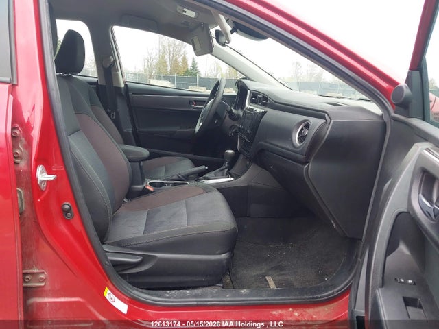 Toyota Corolla 2018 2T1BURHE0JC074074 Image 5
