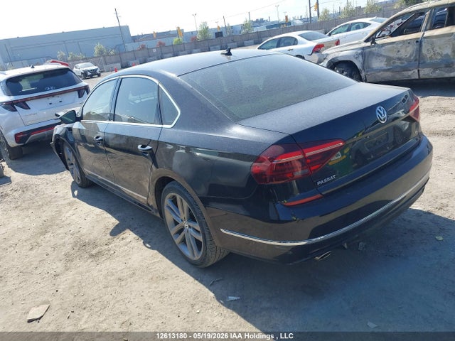 12613180 :رقم المزاد ، 1VWKA7A35KC005443 vin ، 2019 Volkswagen Passat Wolfsburg Edition مزاد بيع