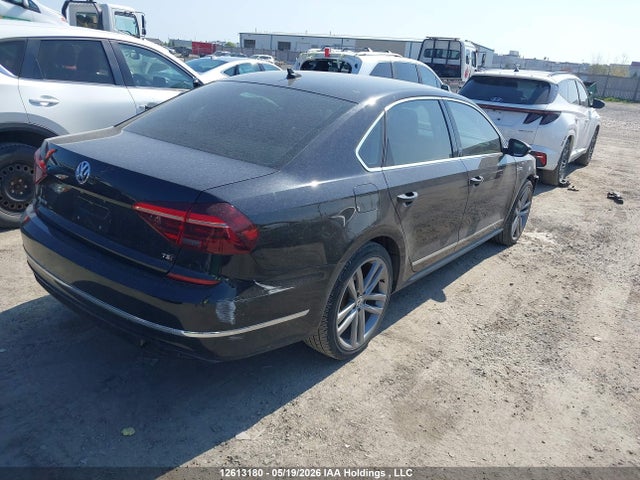 12613180 :رقم المزاد ، 1VWKA7A35KC005443 vin ، 2019 Volkswagen Passat Wolfsburg Edition مزاد بيع