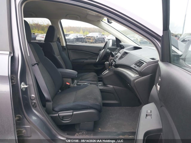 2HKRM3H39GH002550 Honda CR-V LX