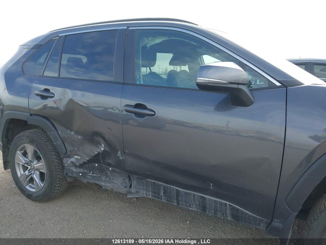 12613189 :رقم المزاد ، 2T3RWRFV8RW193987 vin ، 2024 Toyota Rav4 Hybrid مزاد بيع