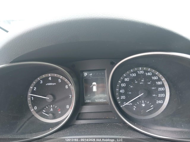 KM8SNDHF7HU216227 Hyundai Santa Fe Se/limited