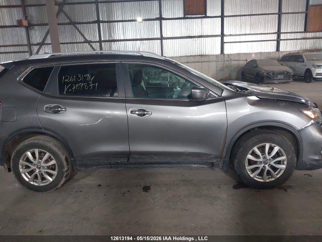 5N1AT2MV4HC789871 Nissan Rogue S/sl Platinum/sv