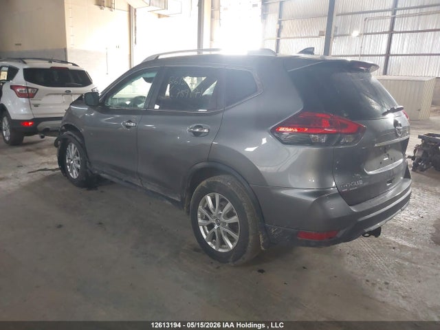 5N1AT2MV4HC789871 Nissan Rogue S/sl Platinum/sv