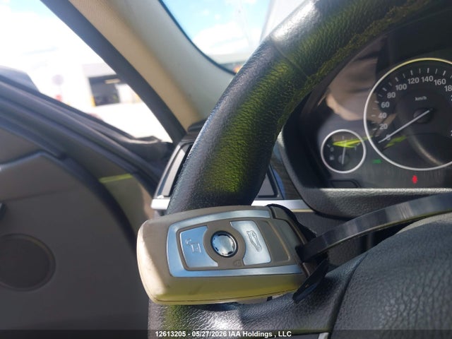12613205 :رقم المزاد ، WBA3C3C5XDF981161 vin ، 2013 Bmw 320i Xdrive مزاد بيع