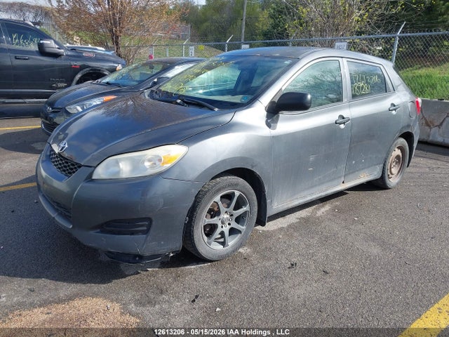 12613206 :رقم المزاد ، 2T1KU40E79C189281 vin ، 2009 Toyota Matrix مزاد بيع