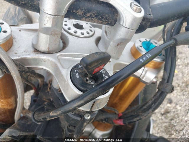 ZD4TYUA06GS000258 Aprilia Tuono V4 1100 Factory
