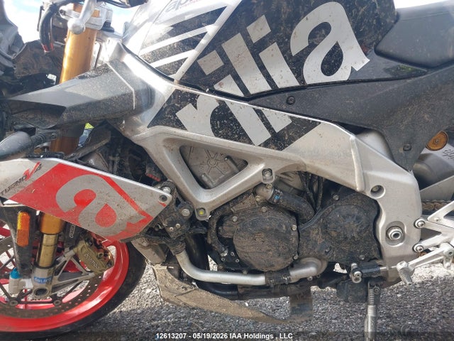 ZD4TYUA06GS000258 Aprilia Tuono V4 1100 Factory